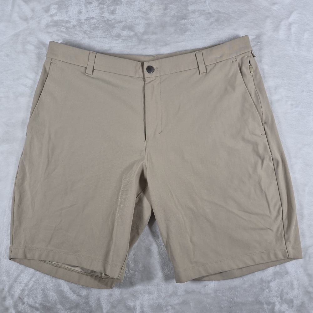 Lululemon Commission Classic Fit Shorts Men's 36 Beige 9" Warpstreme LM7B96S